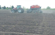 Arrancaron los ensayos de maíz y soja en el PT Farm